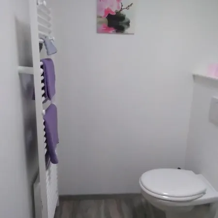 Au Fil Du Bois Apartment