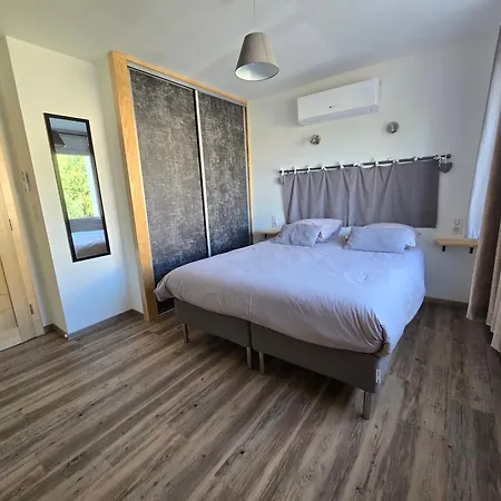 Apartment Au Fil Du Bois Contrexeville